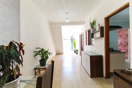 Casa à venda com 156m², 2 quartos e sem vaga Casa à venda com 156m², 2 quartos e sem vagaQuintal