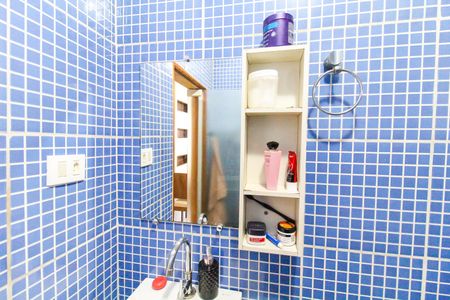 Casa à venda com 156m², 2 quartos e sem vaga Casa à venda com 156m², 2 quartos e sem vagaBanheiro 2