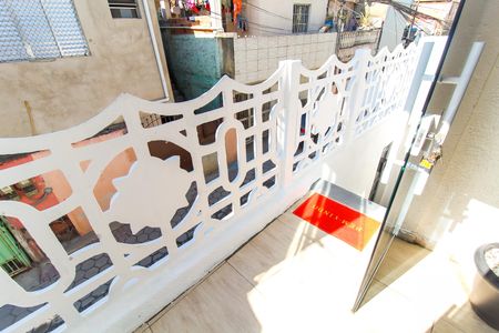 Casa à venda com 156m², 2 quartos e sem vaga Casa à venda com 156m², 2 quartos e sem vagaSacada