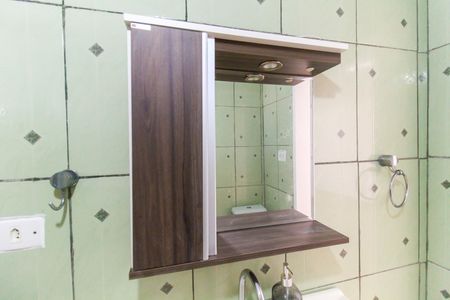 Casa à venda com 156m², 2 quartos e sem vaga Casa à venda com 156m², 2 quartos e sem vagaBanheiro da Suíte