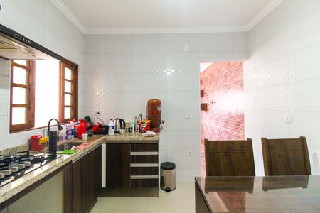 Casa à venda com 156m², 2 quartos e sem vaga Casa à venda com 156m², 2 quartos e sem vagaCozinha