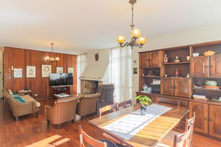 Casa à venda com 250m², 4 quartos e 4 vagasSala de Jantar