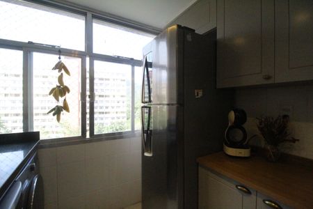 Apartamento para alugar com 78m², 2 quartos e 1 vagaÁrea de serviço