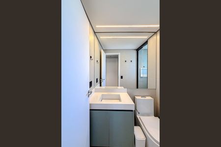 Studio para alugar com 29m², 1 quarto e 1 vaga Studio para alugar com 29m², 1 quarto e 1 vagaBanheiro