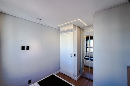 Studio para alugar com 29m², 1 quarto e 1 vaga Studio para alugar com 29m², 1 quarto e 1 vagaQuarto