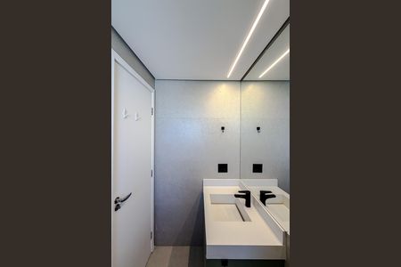 Studio para alugar com 29m², 1 quarto e 1 vaga Studio para alugar com 29m², 1 quarto e 1 vagaBanheiro