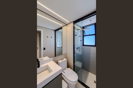 Studio para alugar com 29m², 1 quarto e 1 vaga Studio para alugar com 29m², 1 quarto e 1 vagaBanheiro