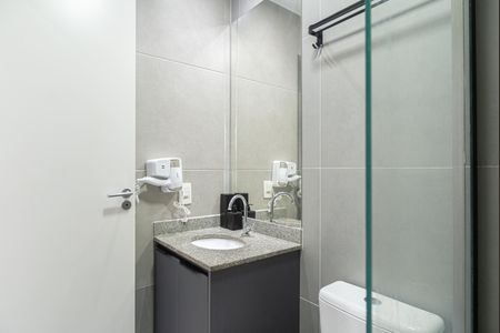 Apartamento à venda com 27m², 1 quarto e 1 vaga Apartamento à venda com 27m², 1 quarto e 1 vagaBanheiro