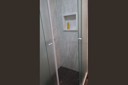 Apartamento à venda com 69m², 3 quartos e 1 vagaBanheiro 2