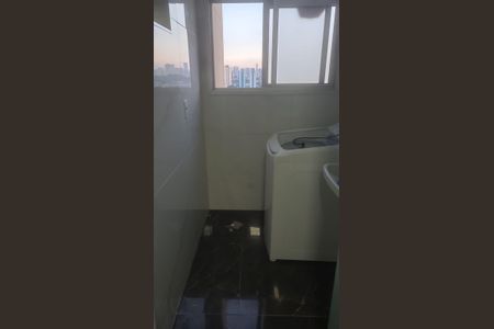 Apartamento à venda com 69m², 3 quartos e 1 vagaÁrea de Serviço