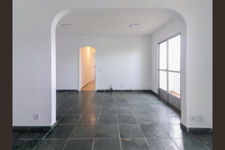 Apartamento à venda com 115m², 3 quartos e 2 vagasSala