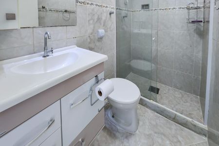 Apartamento para alugar com 43m², 1 quarto e sem vaga Apartamento para alugar com 43m², 1 quarto e sem vagaBanheiro