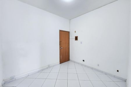 Apartamento para alugar com 43m², 1 quarto e sem vaga Apartamento para alugar com 43m², 1 quarto e sem vagaSala