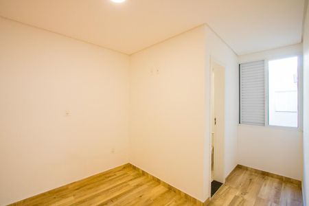 Apartamento à venda com 127m², 3 quartos e 3 vagas Apartamento à venda com 127m², 3 quartos e 3 vagasQuarto 3 - Suíte