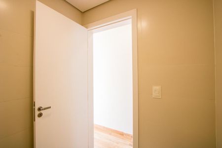 Apartamento à venda com 127m², 3 quartos e 3 vagas Apartamento à venda com 127m², 3 quartos e 3 vagasBanheiro do quarto 1