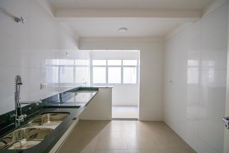 Apartamento à venda com 127m², 3 quartos e 2 vagasCozinha