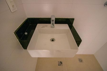 Apartamento à venda com 127m², 3 quartos e 2 vagasBanheiro da Suíte 1