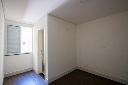 Apartamento à venda com 127m², 3 quartos e 2 vagasSuíte 3