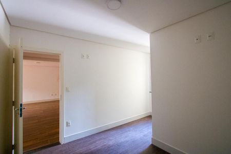 Apartamento à venda com 127m², 3 quartos e 2 vagasSuíte 3