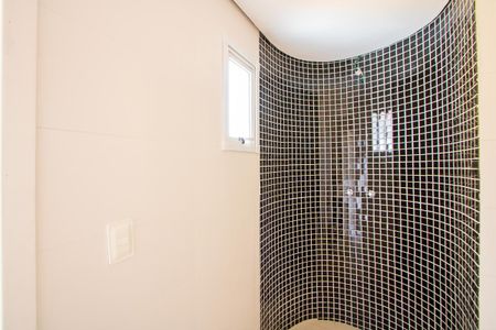 Apartamento à venda com 168m², 3 quartos e 3 vagasBanheiro do quarto 2