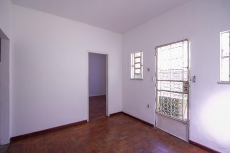 Sala de casa para alugar com 3 quartos, 100m² em Porto Novo, São Gonçalo