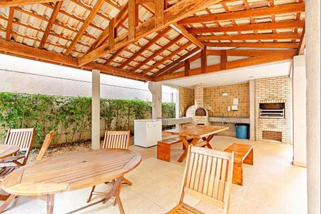 Apartamento à venda com 69m², 2 quartos e 2 vagasÁrea comum - Churrasqueira