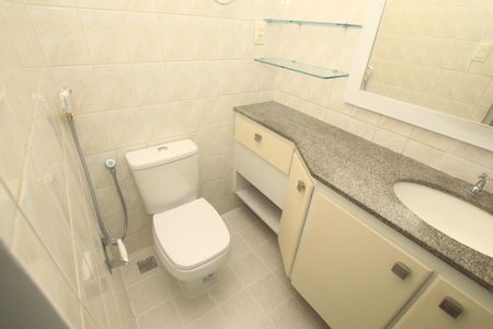 Apartamento para alugar com 100m², 3 quartos e 3 vagasBanheiro da Suíte