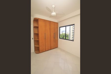 Apartamento para alugar com 100m², 3 quartos e 3 vagasQuarto 2