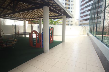 Apartamento para alugar com 100m², 3 quartos e 3 vagasÁrea comum - Playground