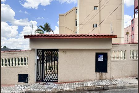 Apartamento à venda com 45m², 2 quartos e 1 vaga Apartamento à venda com 45m², 2 quartos e 1 vagaFachada