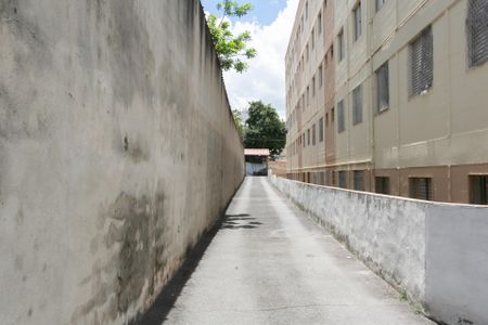 Apartamento à venda com 45m², 2 quartos e 1 vaga Apartamento à venda com 45m², 2 quartos e 1 vagaGaragem - Entrada