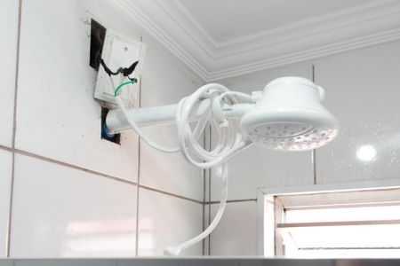 Apartamento à venda com 45m², 2 quartos e 1 vaga Apartamento à venda com 45m², 2 quartos e 1 vagaBanheiro - Chuveiro