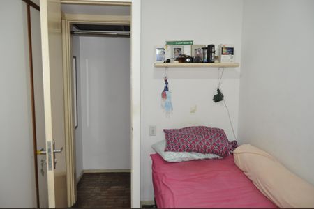 Apartamento à venda com 59m², 3 quartos e 1 vagaQuarto 2