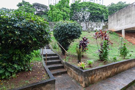 Apartamento à venda com 60m², 2 quartos e 1 vaga Apartamento à venda com 60m², 2 quartos e 1 vagaEntrada