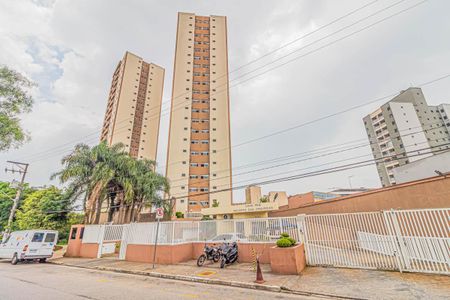 Apartamento para alugar com 62m², 2 quartos e 1 vagaFachada e portaria