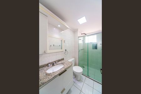 Banheiro de apartamento para alugar com 2 quartos, 62m² em Silveira, Santo André