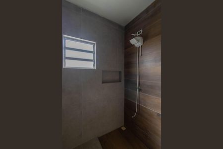 Casa para alugar com 182m², 4 quartos e 2 vagasBanheiro