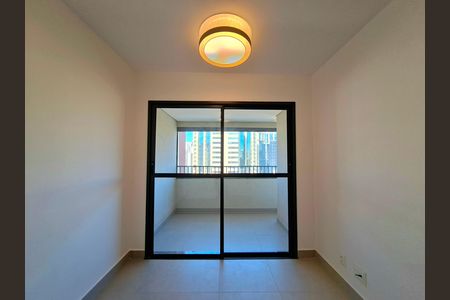 Sala de apartamento à venda com 2 quartos, 40m² em Indianópolis, São Paulo