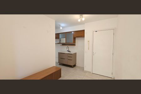 Sala de apartamento para alugar com 2 quartos, 37m² em Jardim Oriental, São Paulo