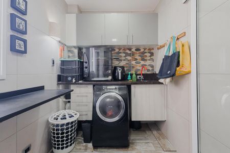 Apartamento para alugar com 71m², 2 quartos e 1 vagaÁrea de Serviço