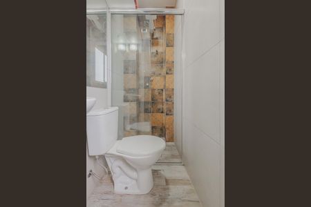 Apartamento para alugar com 71m², 2 quartos e 1 vagaÁrea de Serviço - Banheiro