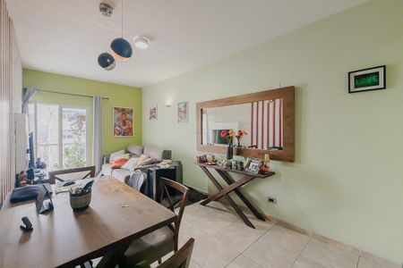 Apartamento para alugar com 71m², 2 quartos e 1 vagaSala