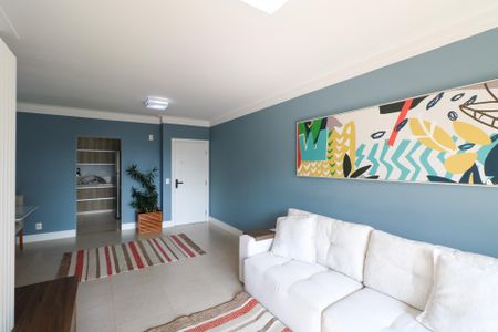 Apartamento para alugar com 150m², 3 quartos e 2 vagas Apartamento para alugar com 150m², 3 quartos e 2 vagasSala