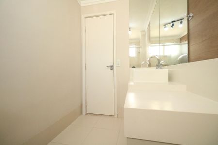 Apartamento para alugar com 150m², 3 quartos e 2 vagas Apartamento para alugar com 150m², 3 quartos e 2 vagasBanheiro da Suíte