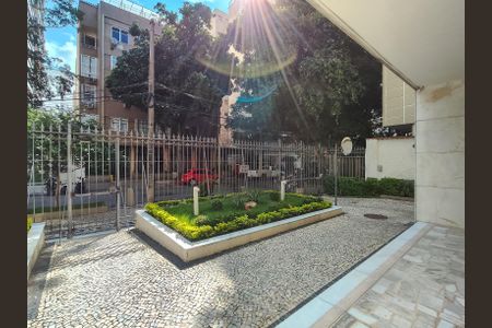 Apartamento à venda com 200m², 4 quartos e 1 vaga Apartamento à venda com 200m², 4 quartos e 1 vagaJardim
