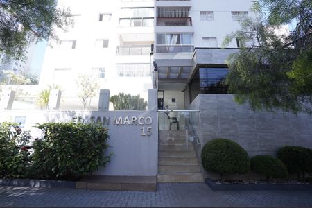 Apartamento para alugar com 77m², 3 quartos e 1 vaga