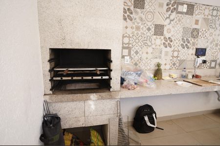 Apartamento para alugar com 77m², 3 quartos e 1 vaga