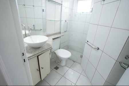 Apartamento para alugar com 77m², 3 quartos e 1 vaga