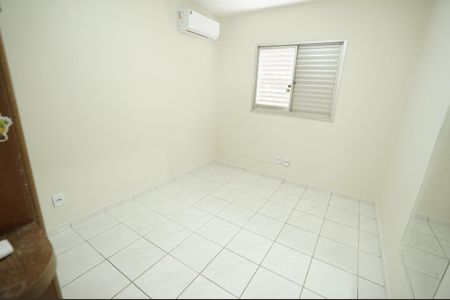 Apartamento para alugar com 77m², 3 quartos e 1 vaga