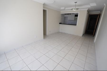 Apartamento para alugar com 3 quartos, 77m² em Setor Bela Vista, Goiânia
